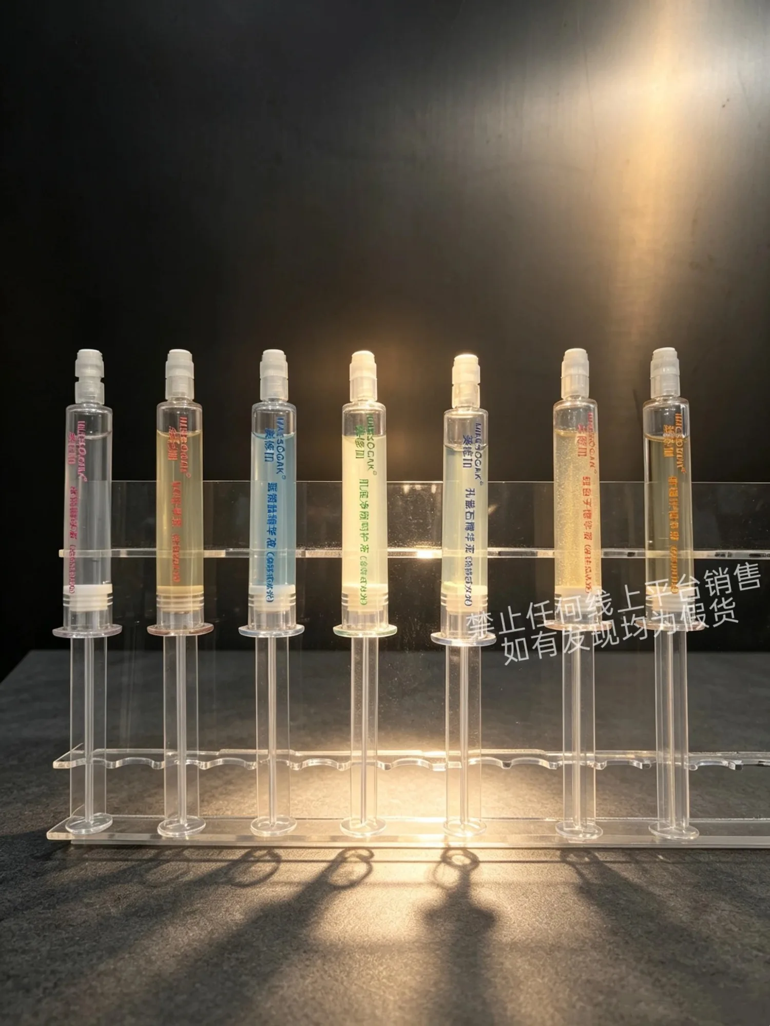 美修加涂抹式水光针，净含量10ml,保质期：肌底2029年4月1 日，蓝铜2029年4月1日，蛇毒肽2029年2月27日，鲟鱼子 2029年1月8日，VC2029年2日27日，孔雀石 28.12.27 图片 3