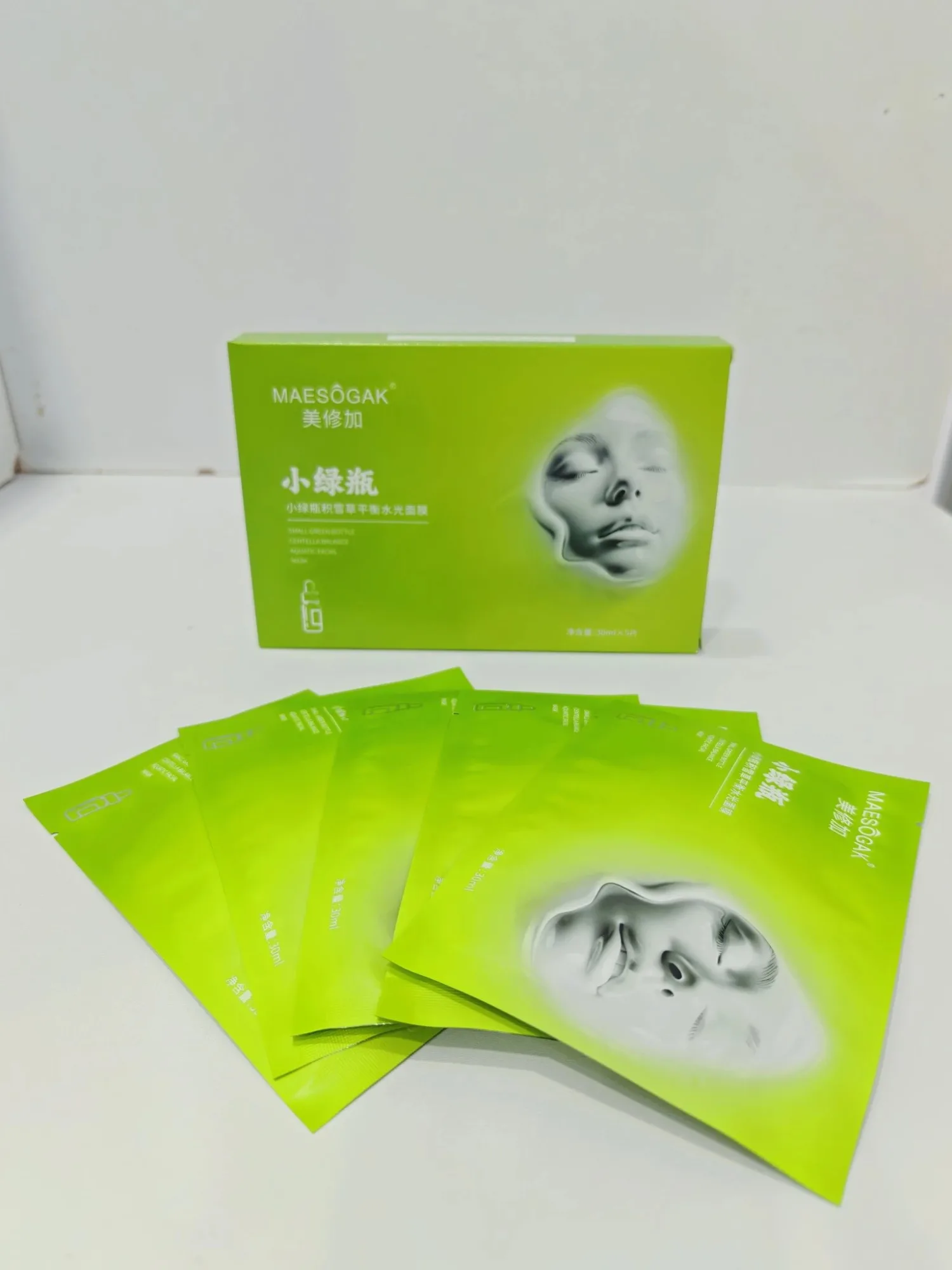 美修加小绿瓶积雪草平衡水光面膜（控油祛痘收毛孔），无内托，一盒5片，一件100盒，保质期：2028年12月14日 图片 8