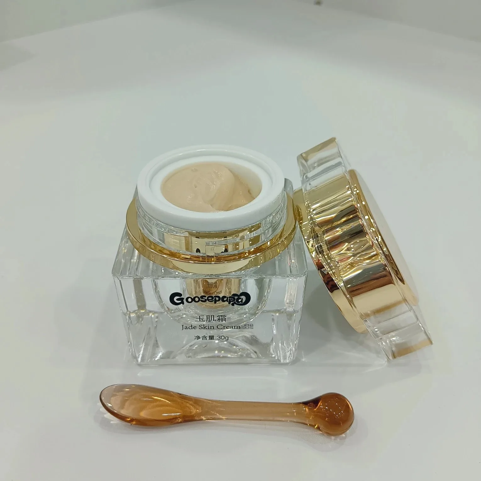 Goosepapa玉肌霜（一日白美白淡斑），净含量：30g，产品重：0.4Kg。保质期：2028年8月29日 图片 9
